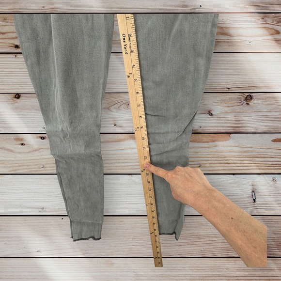 PacSun Jeans Womens 24 Ankle Jeggings Distressed Gray Denim Stretch Soft - Picture 6 of 7